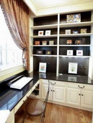 Home office - traditional home office idea in Louisville