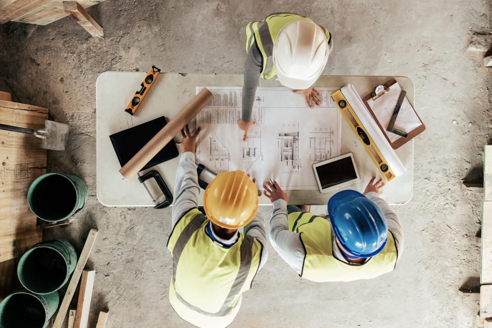 Hiring Local Builders in the DMV: Essential Tips