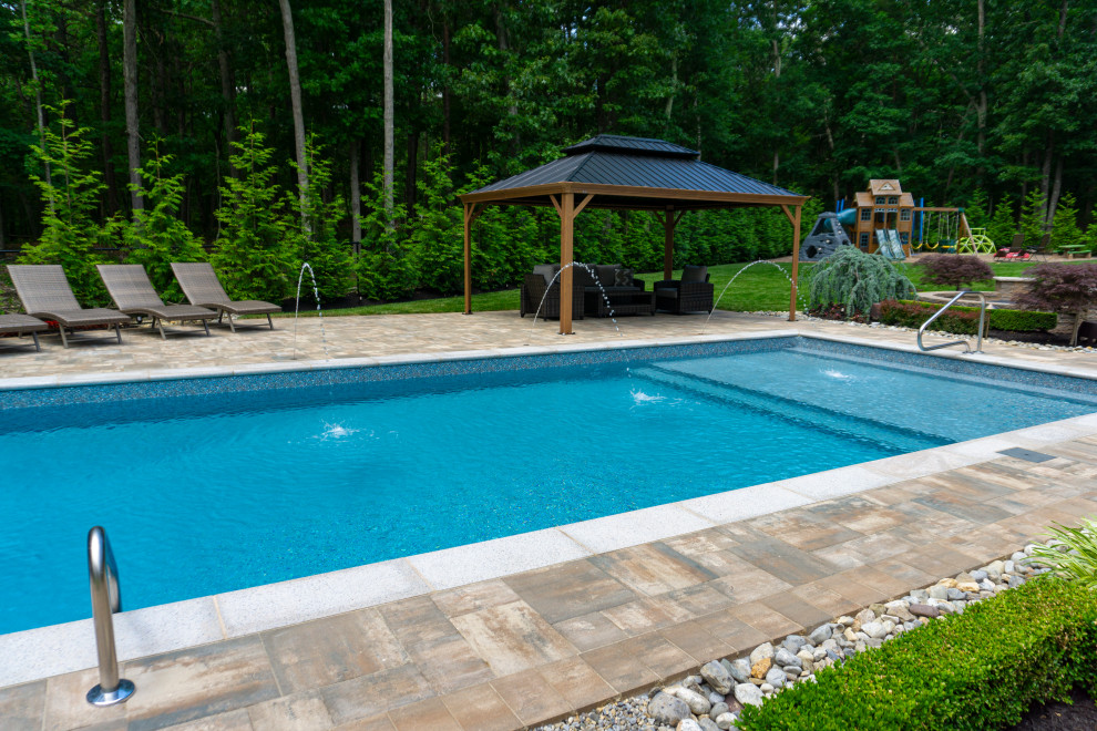 Jackson, NJ: Paver Pool Patio