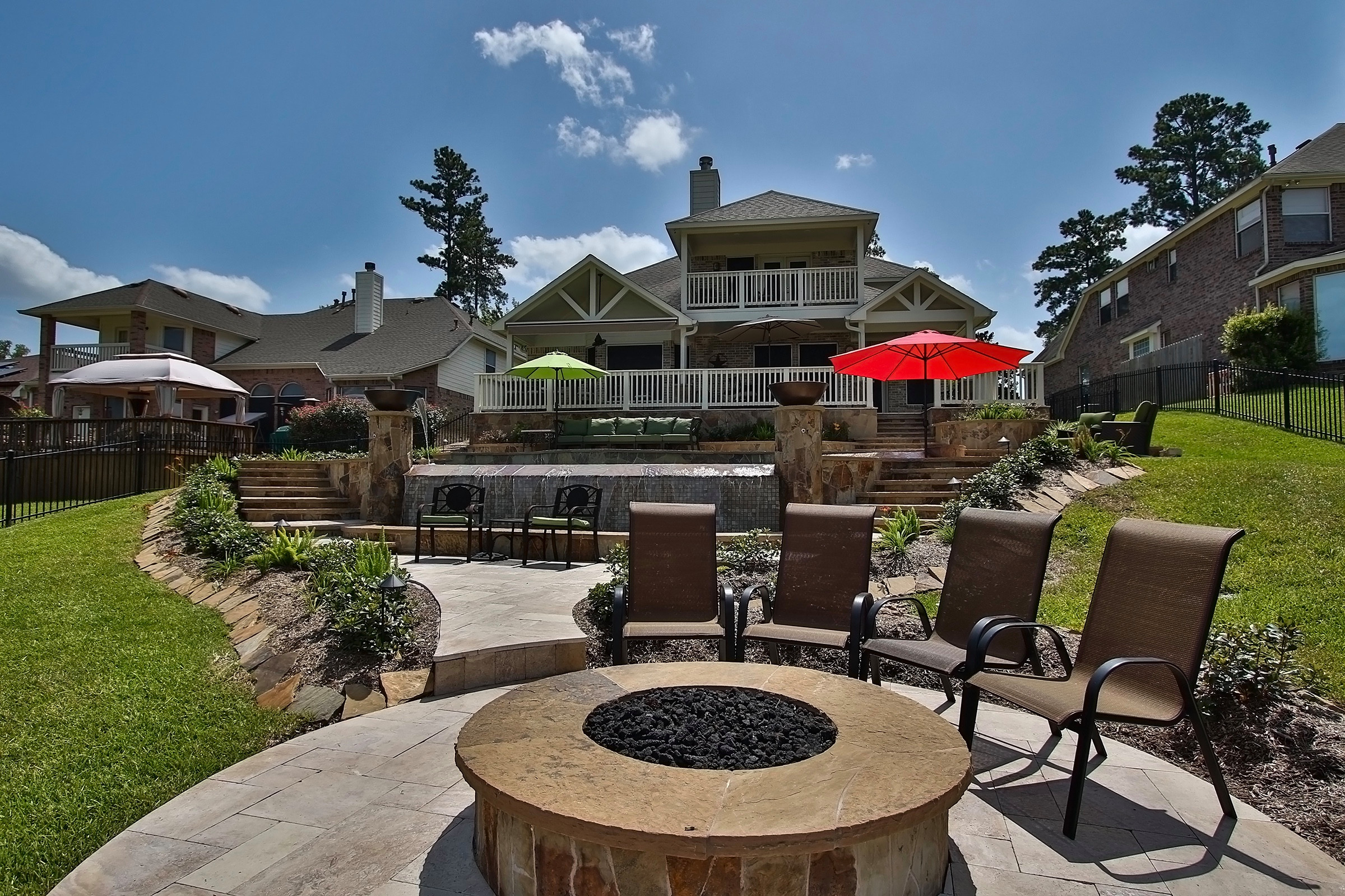 Pool Landscape Grand Harbor/Lake Conroe