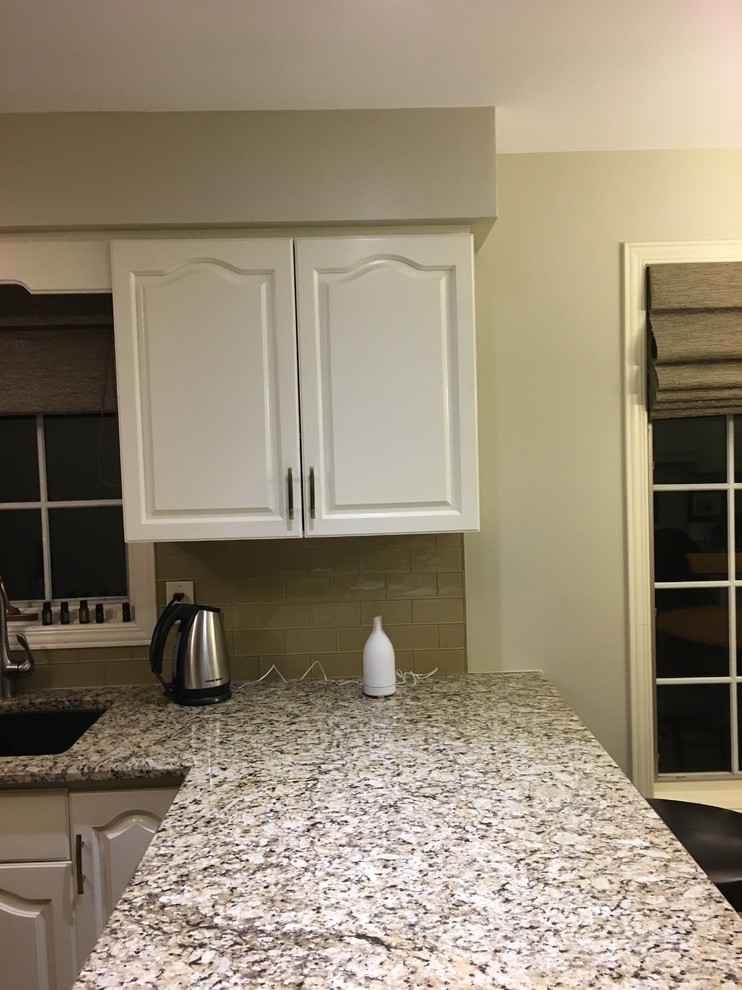 remodelling the kitchen what to put above a gas range