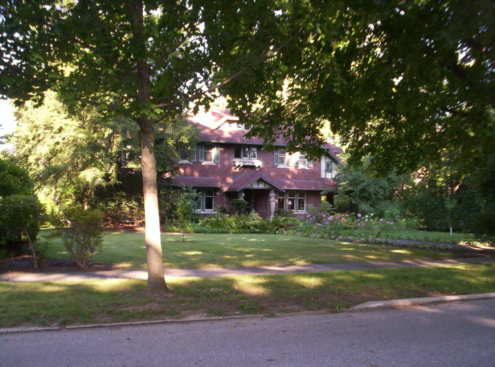 Shaker  Lakes District