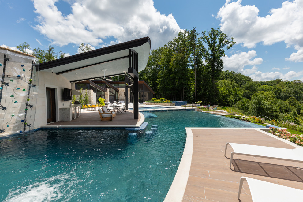 Moreland Hills Estates