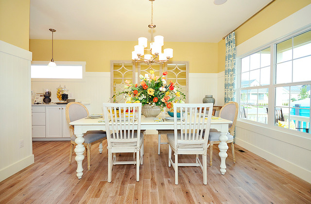 Hi Point Home Builders clasico-comedor