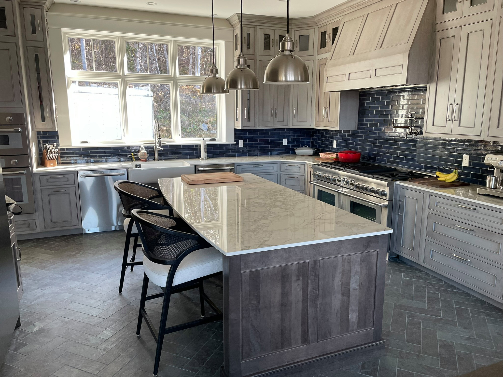 Kitchen - kitchen idea in New York