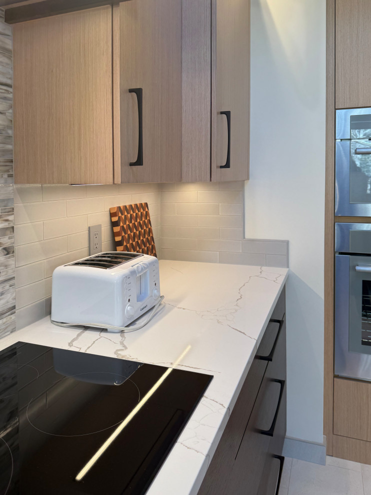 Cabinetry & Stove Detail