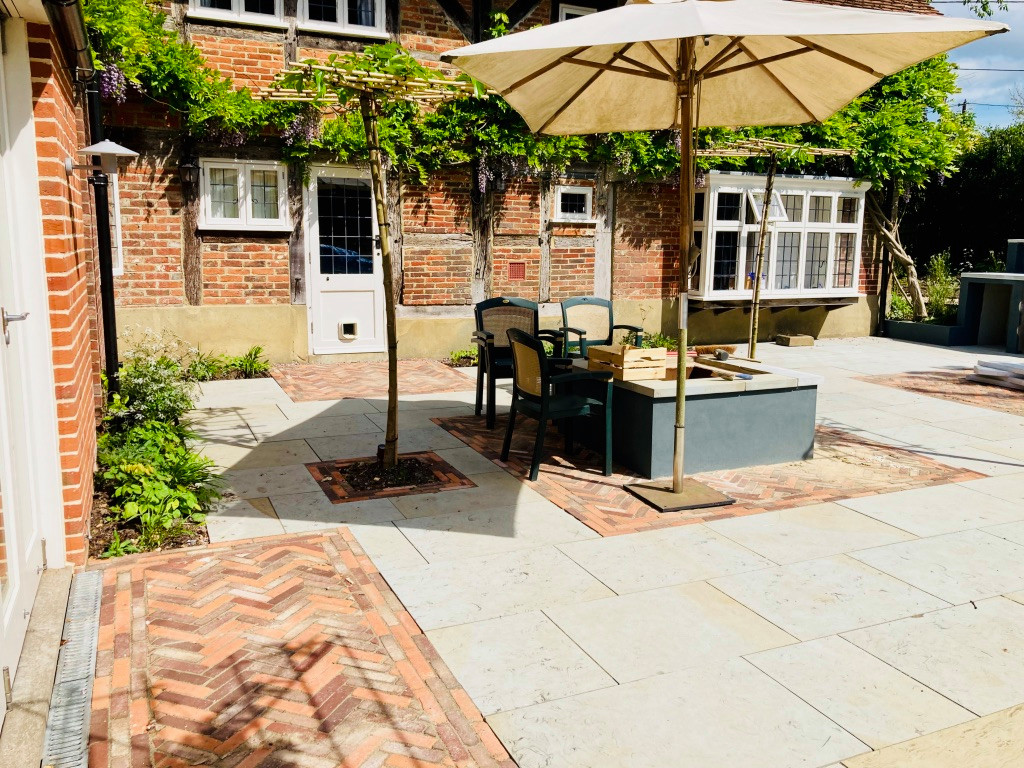 Old Meets New: A Modern Outdoor Kitchen
