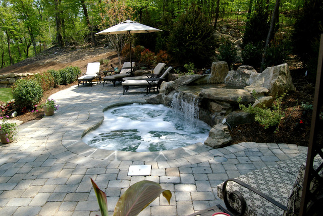 Poolscapes & Water Features traditional-garden