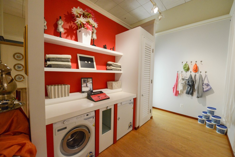 Photo of an eclectic laundry room in Baltimore.
