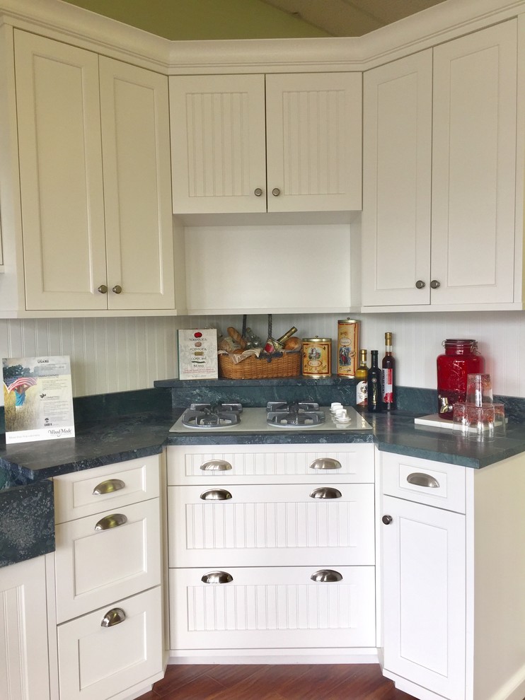 Kitchen - coastal kitchen idea in Boston