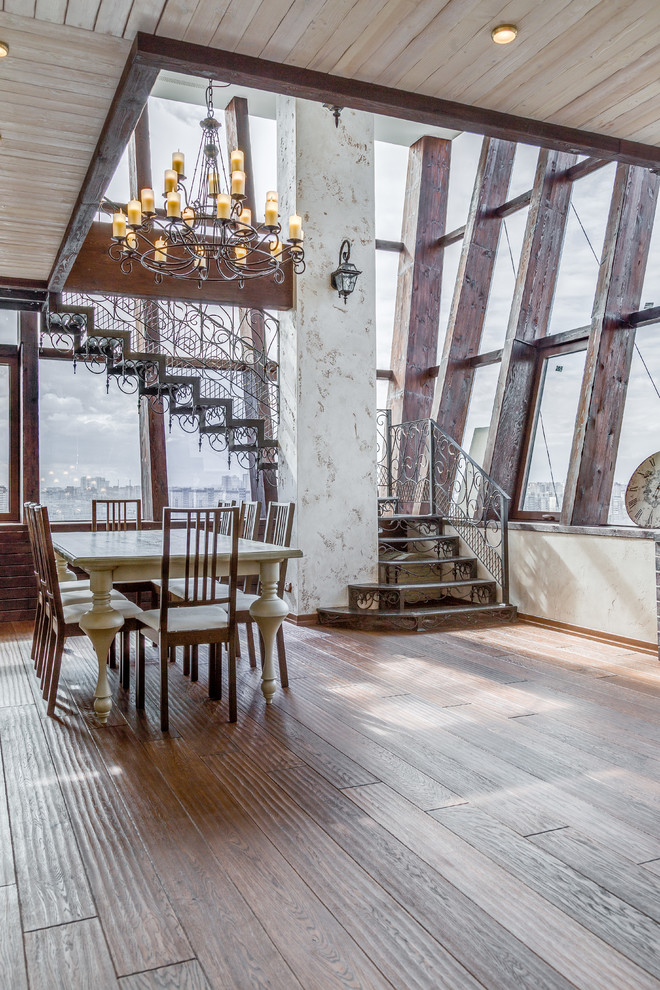 Пентхаус в Санкт-Петербурге. Мебель и отделка из массива.