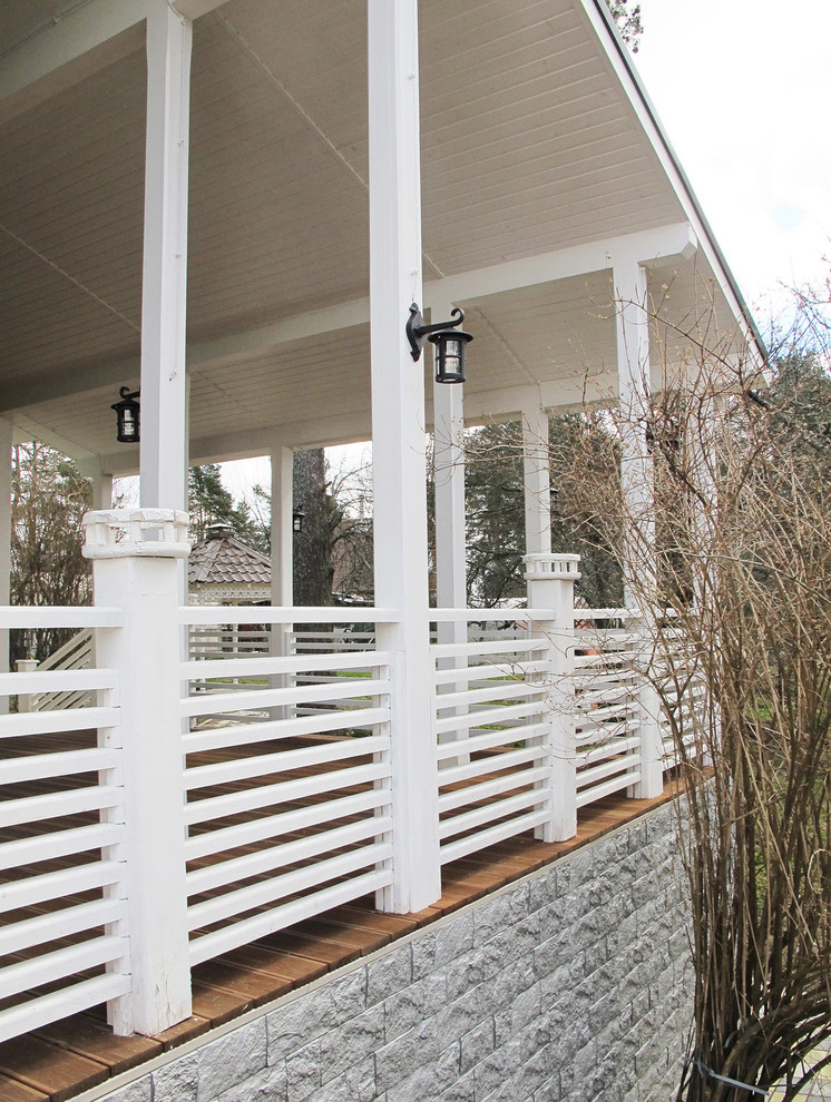 Одноэтажный загородный дом с баней