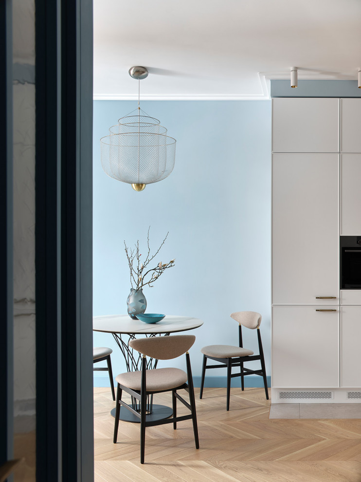 Небольшая квартира в оттенках синего