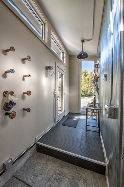 Modern Art Studio industriale-ingresso