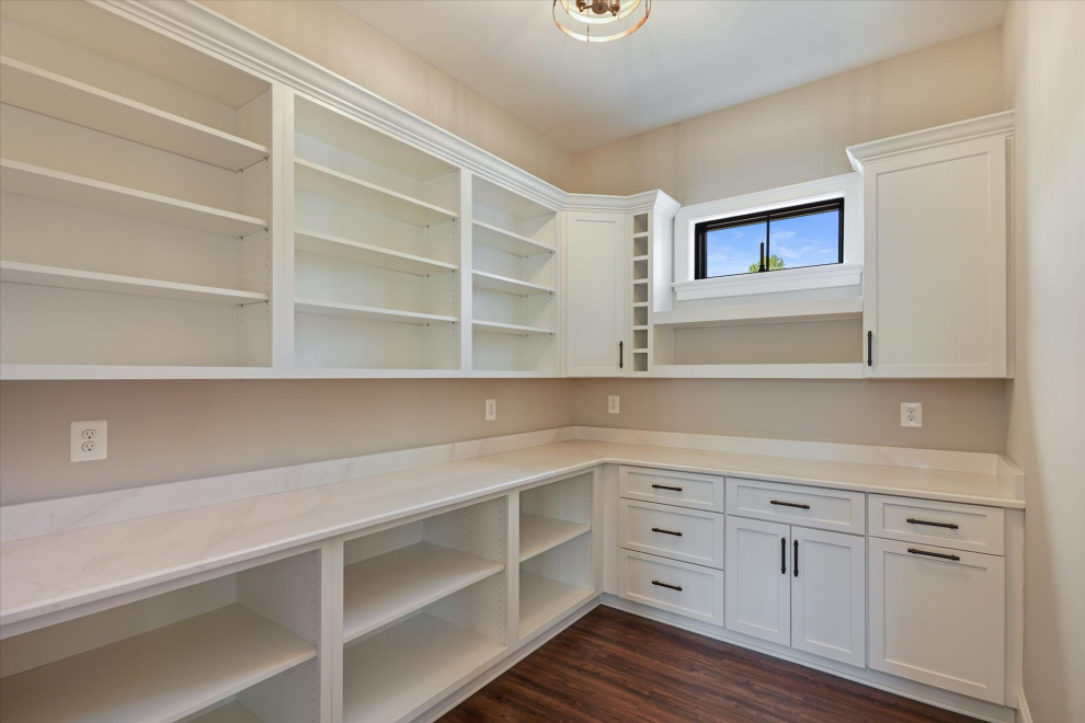 Refreshing & Modern Farmhouse