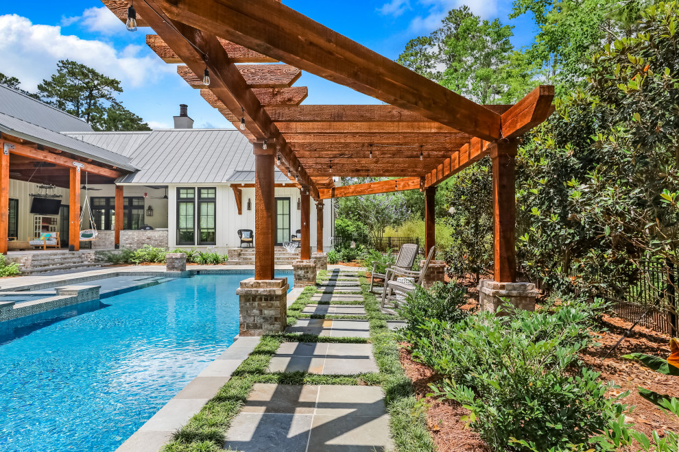 Covington Farmhouse - Farmhouse - Pool - New Orleans - by Smoketree ...