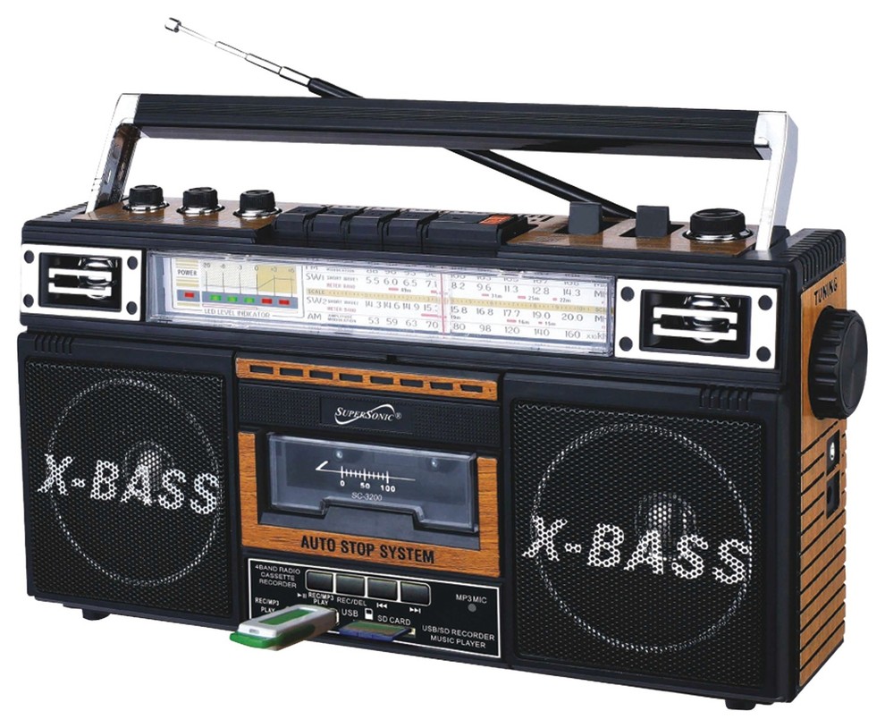 Retro 4-Band Radio and Cassette Player