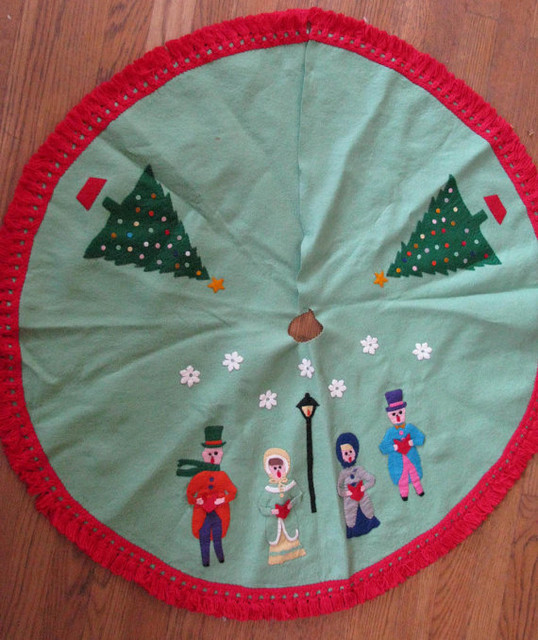 VIntage Felt Christmas Tree Skirt by Ania Designs - Traditional ...