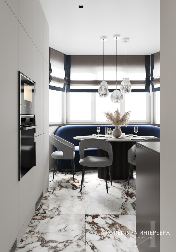 Квартира 67 м2 в доме серии П-44Т в Москве для семьи с двумя детьми