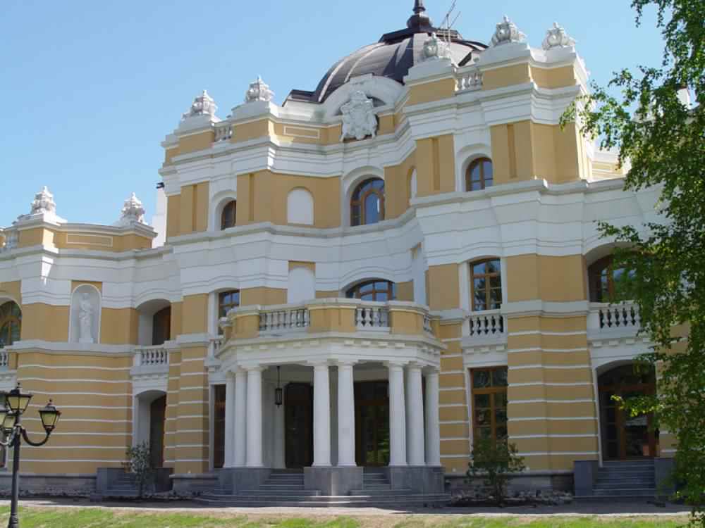 Частный дворцовый комплекс во Всеволожске