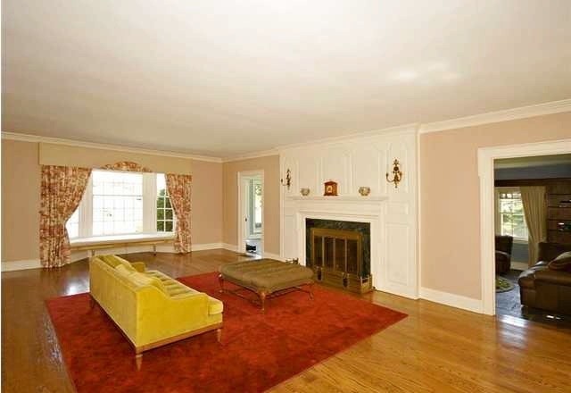 Houzzer Paint Makeovers: INDOORS 