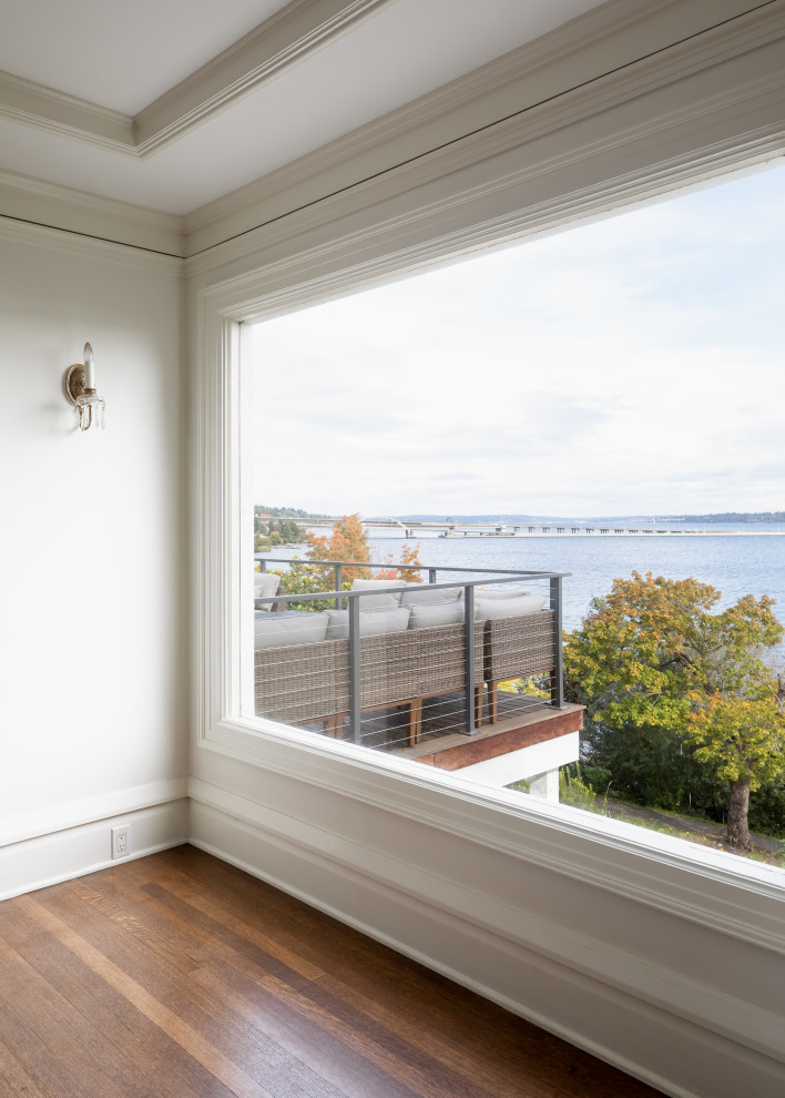 Inspiration for a transitional home design remodel in Seattle
