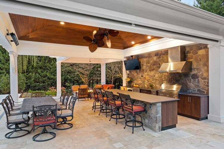 The Raspberry Falls Estate — A Leesburg, VA Estate