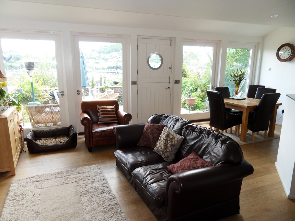 Design ideas for a beach style living room in Devon.