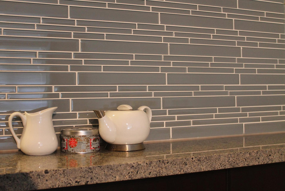 Trendy home design photo in Vancouver