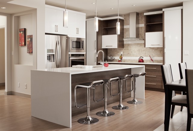 Westridge Cabinetry transitional-kitchen