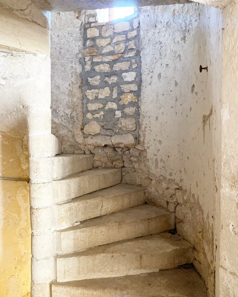 Château Rejuvenation | Saint-Gaultier, France | Simple Vintage & Restoration