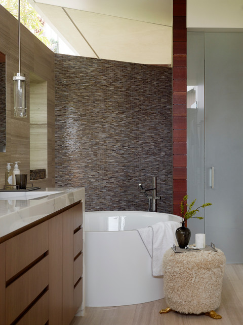 Manhattan Beach Modern contemporary-badrum
