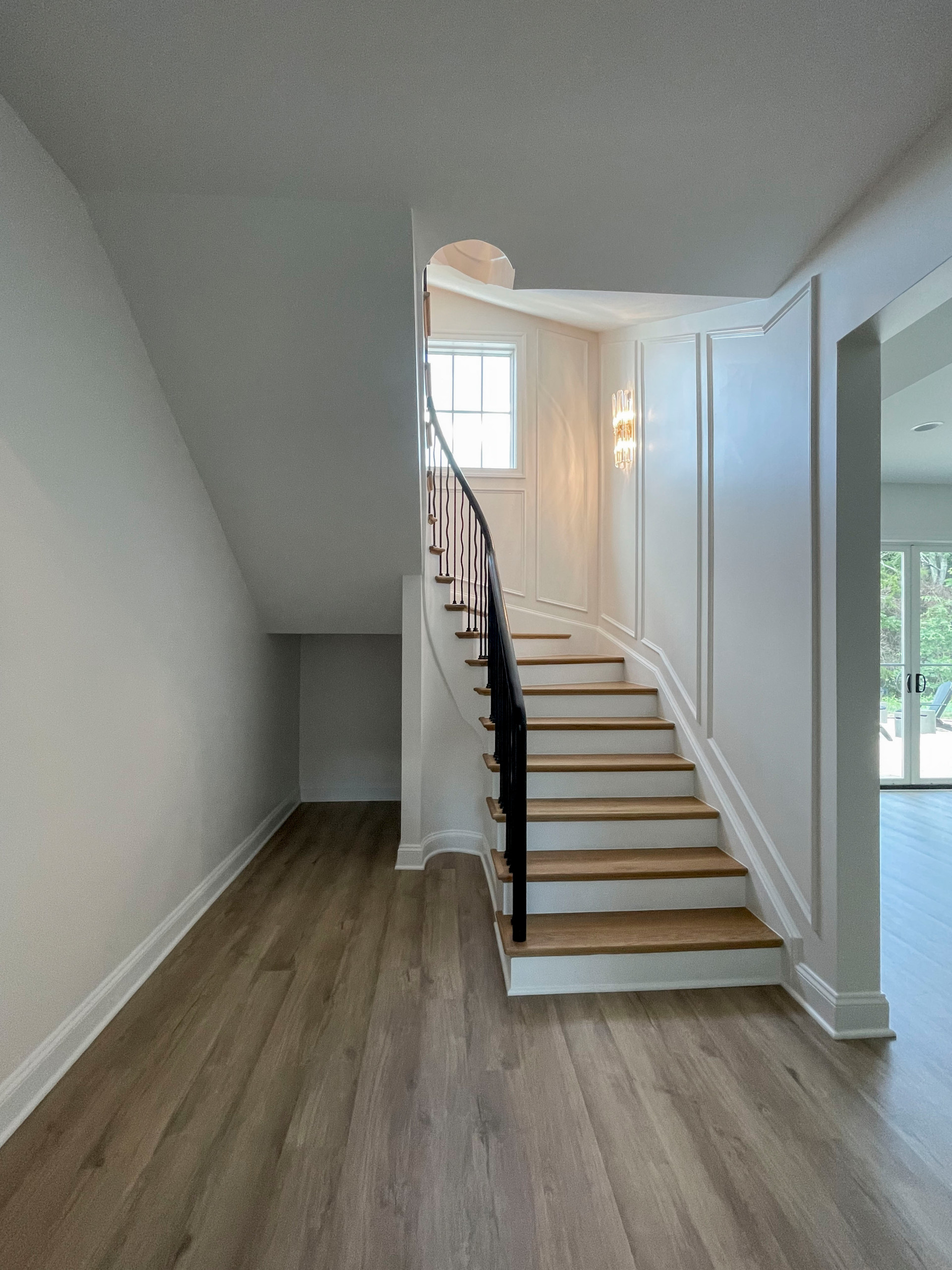 106_Modern Balustrade System Meets Traditional Winding Stairs, Aldie VA  20105