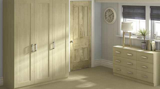 Oak Shaker Style Bedroom Furniture Contemporary Bedroom