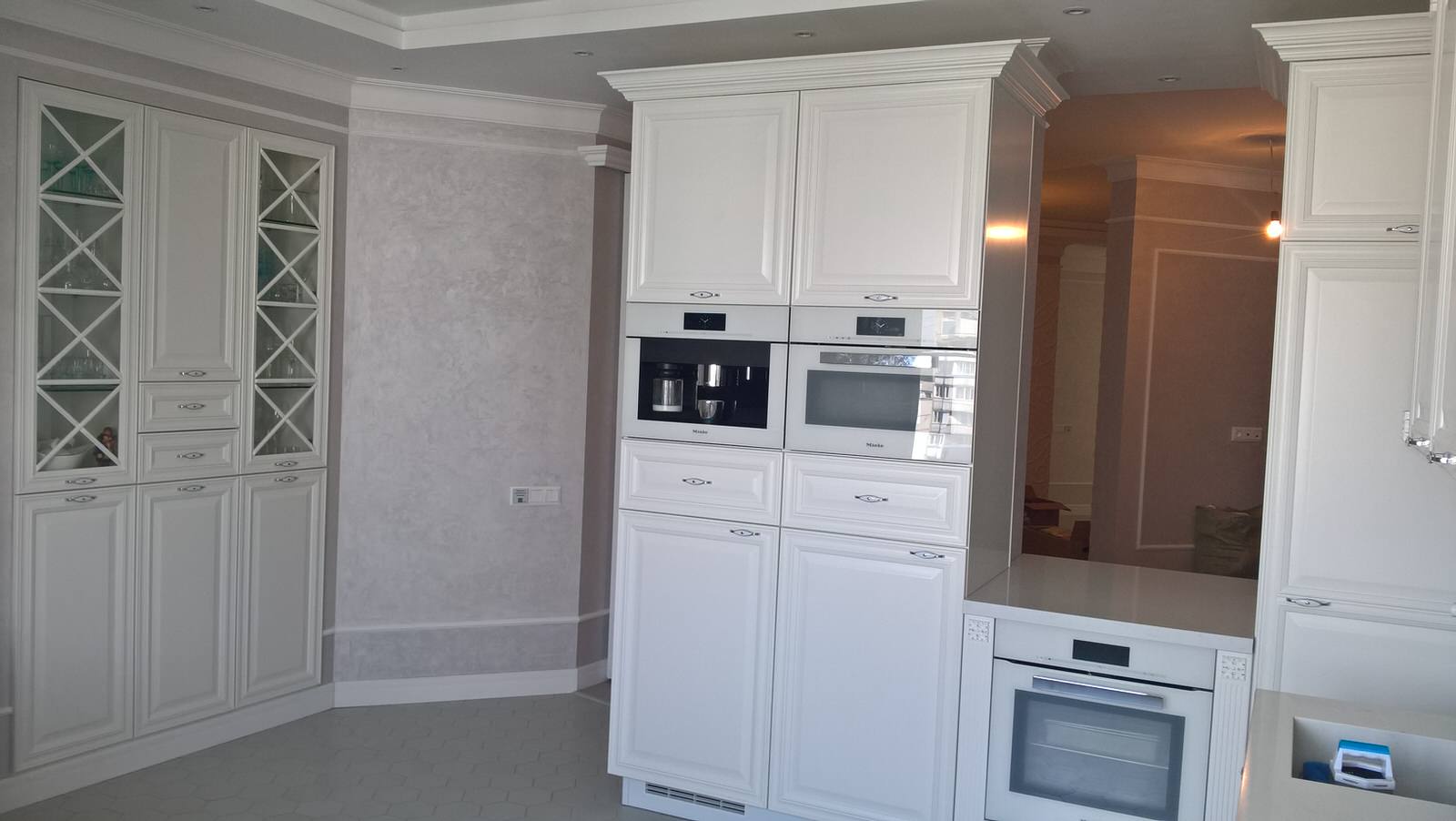 Белая классика-массив ясеня