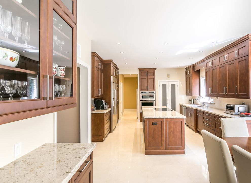 Inspiration for a transitional kitchen remodel in Toronto
