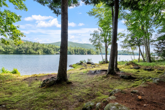 149 Kanasatka Road Moultonborough, NH contemporary-garden