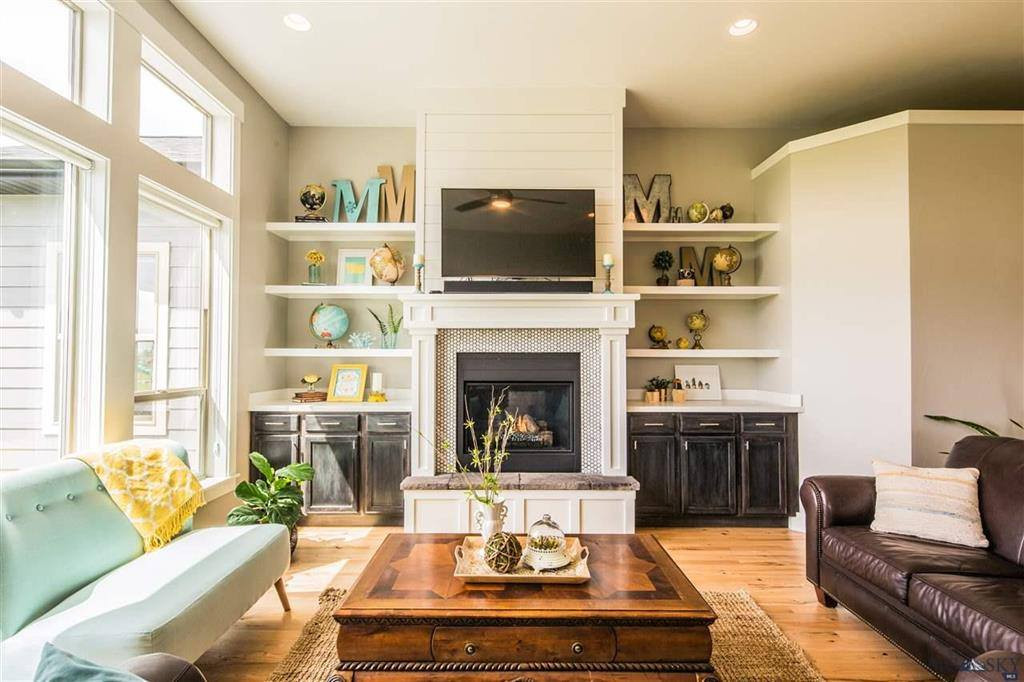 Mantle, Shelves, Cabinets and Trim Work By Black Diamond