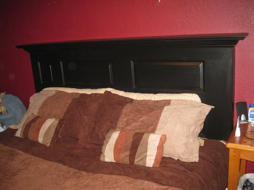 Farmhouse bedroom photo in Dallas
