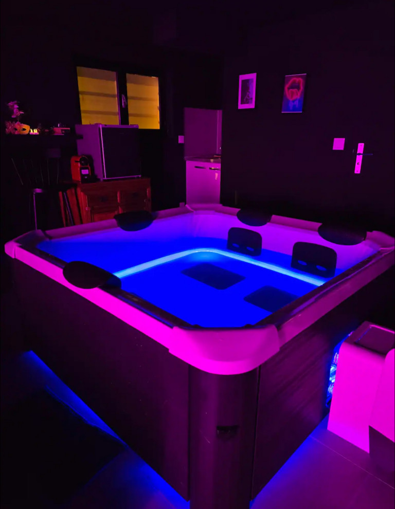 Love room