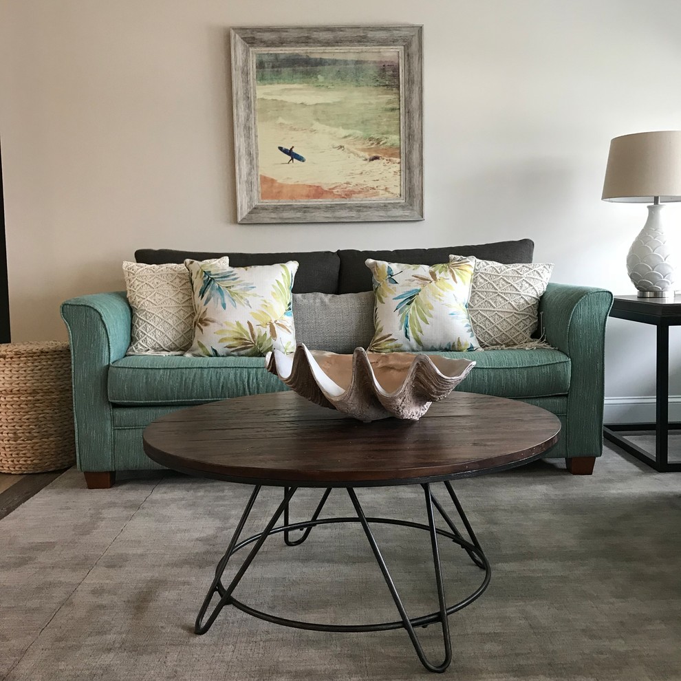 Home design - transitional home design idea