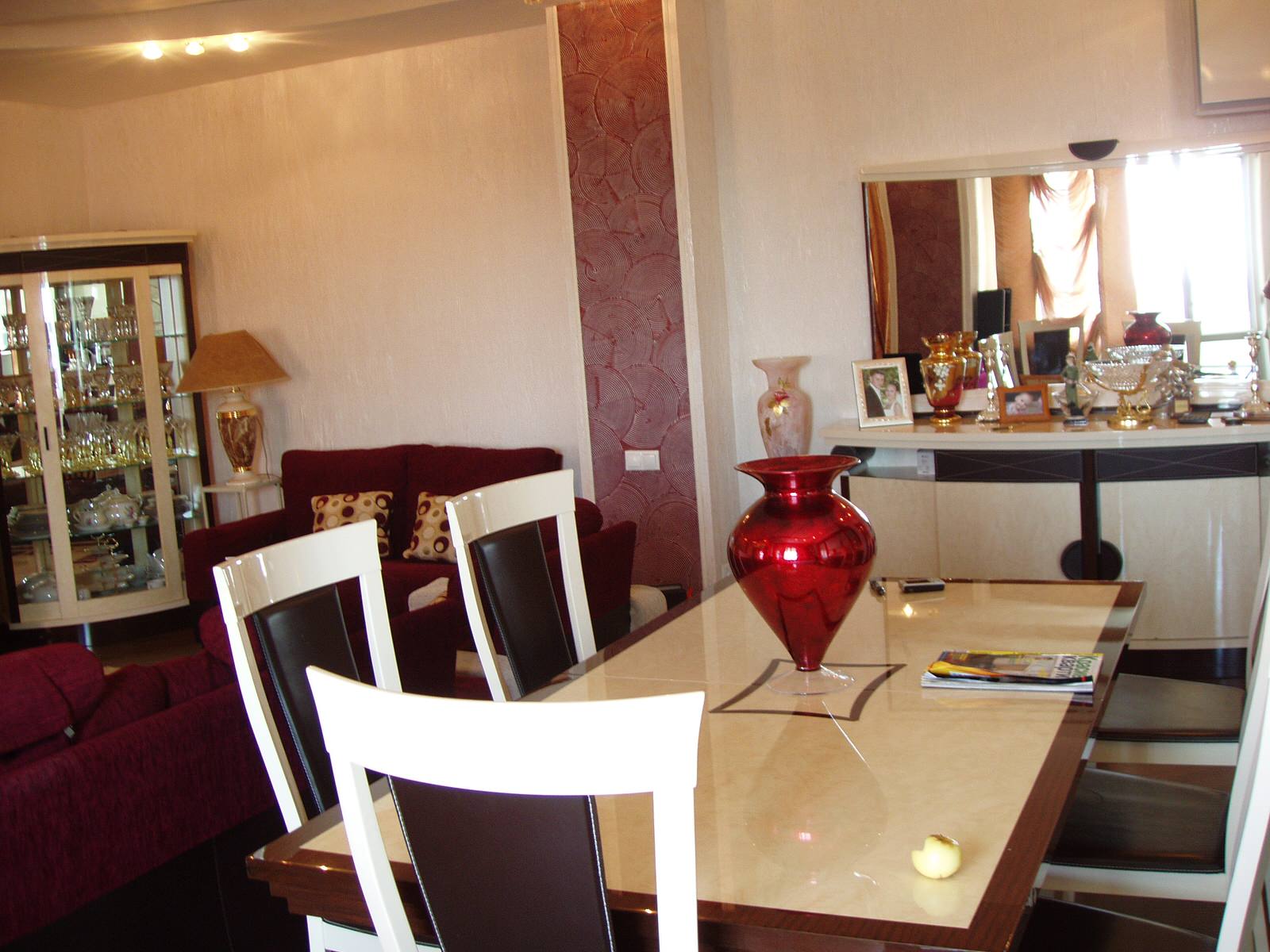 Ar-deco, marsala & terracota