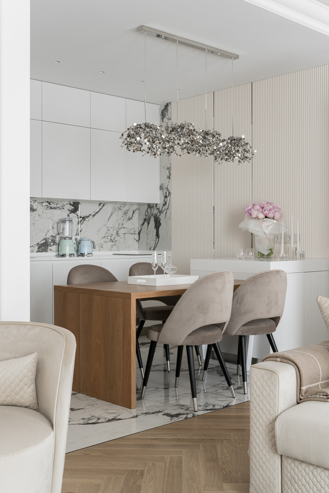 Реализация мебели в ЖК «Английский квартал»