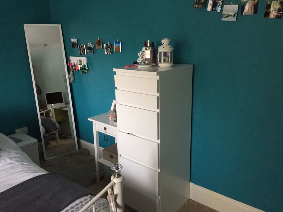 Decluttering a teenager's room