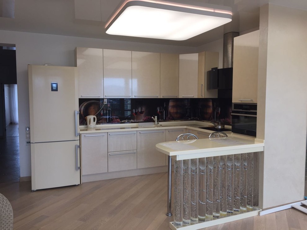 кухня перламутровая ваниль