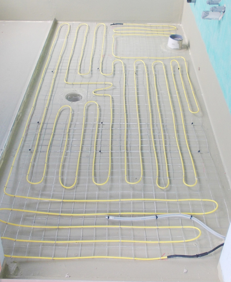 Photo of a contemporary bathroom in Sydney.