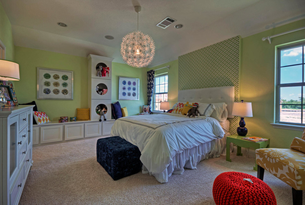 Large contemporary kids' bedroom in Dallas with green walls and carpet for kids 4-10 years old and girls.