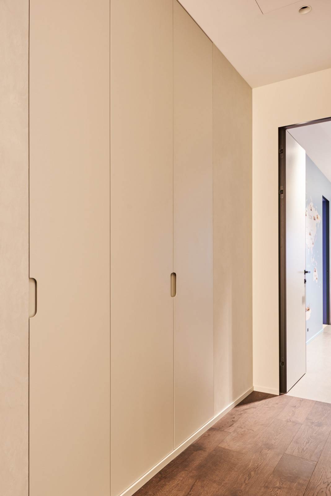 Смольный проспект