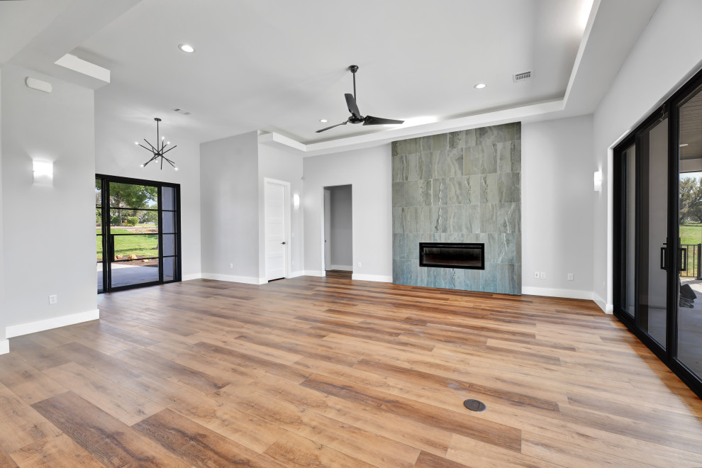 Horseshoe Bay Modern
