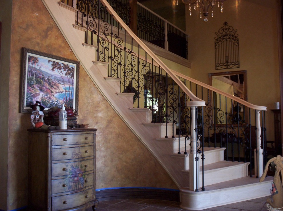 Design ideas for a traditional staircase in Denver.